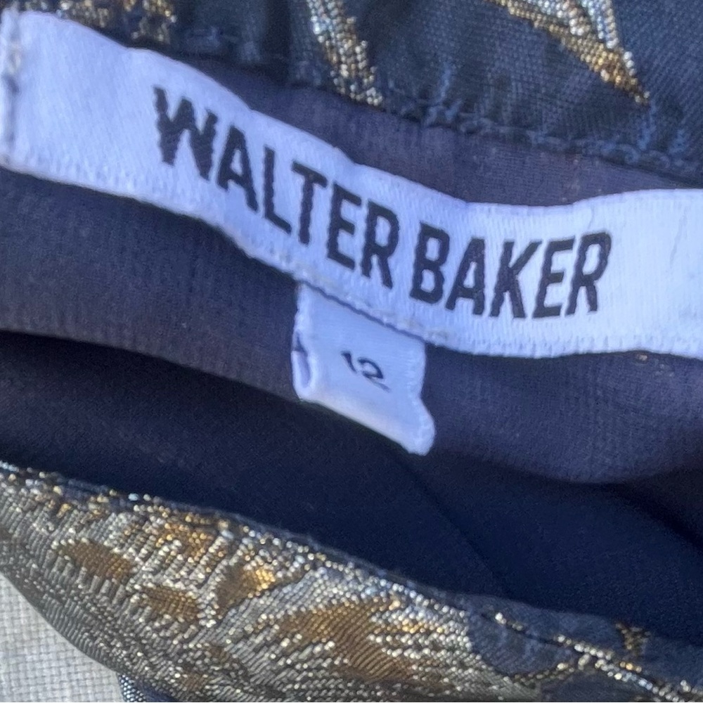 Walter Baker Taylor Metallic Floral Brocade
Shorts Size 12 High Waist - Picture 2 of 10